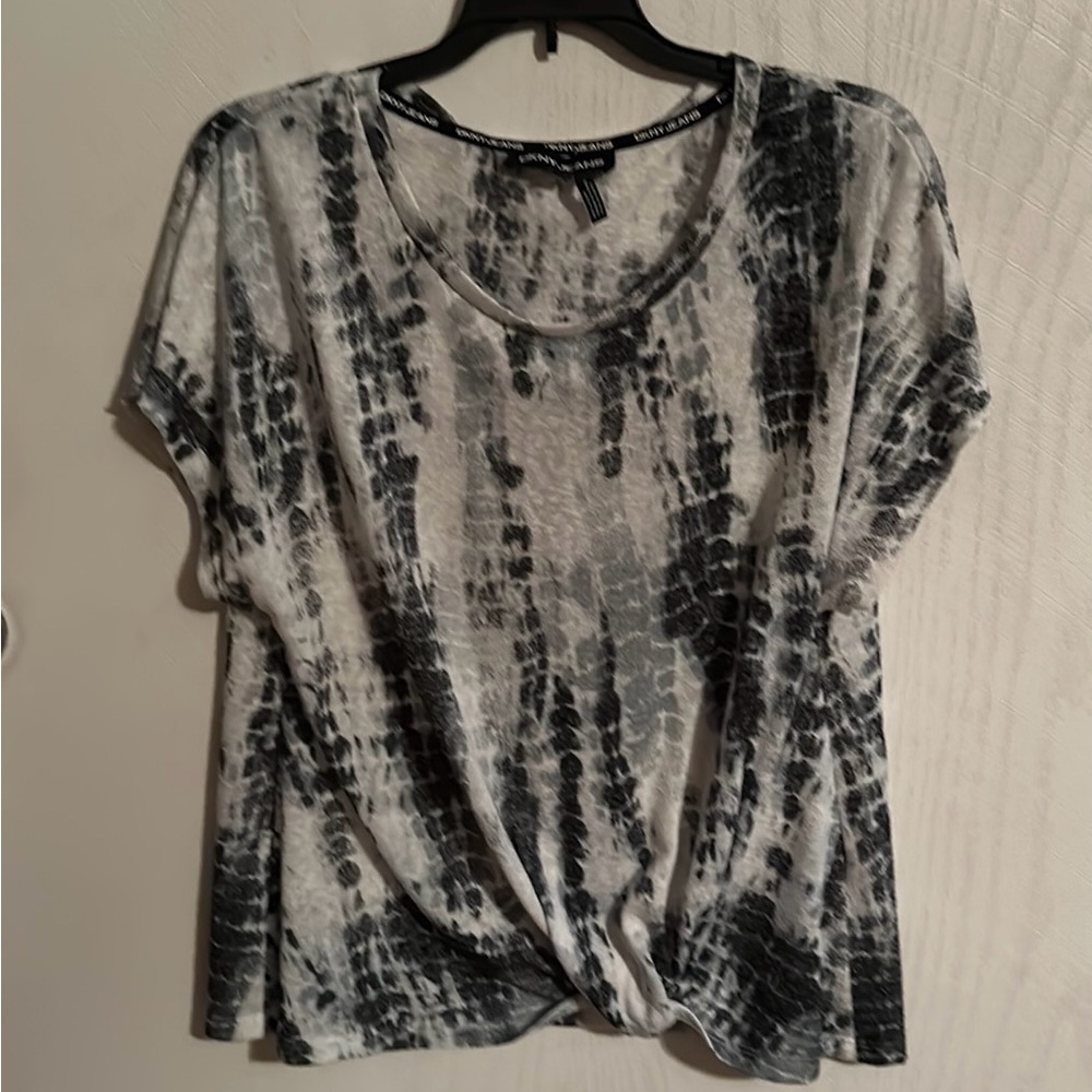 DKNY Jeans women’s cotton blouse. Size L